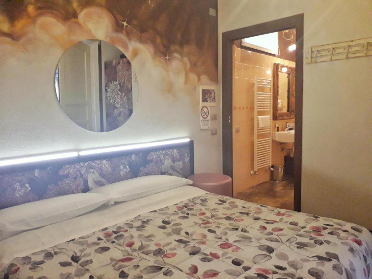 Cortiletto D'Alba Camere Con Ristorante エクステリア 写真
